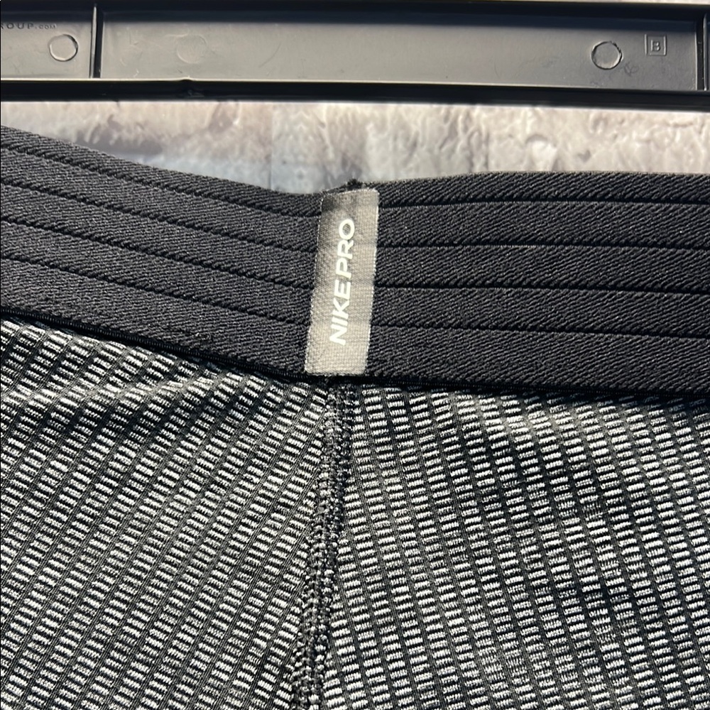 Nike Pro Black Leggings - image 5